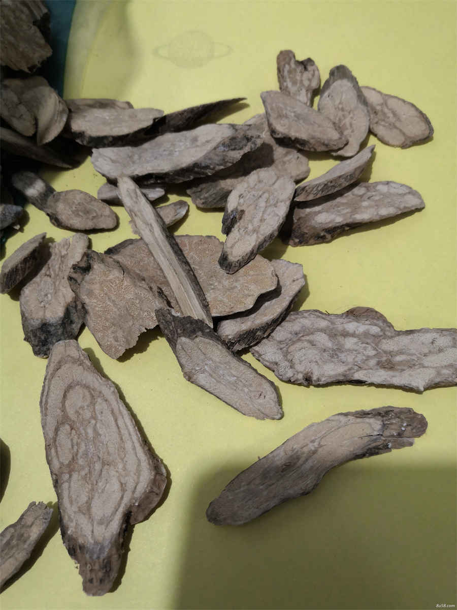 男生喜欢一个女生的原因有哪些?【情感】 男生喜欢一个女生的原因有哪些?【情感】