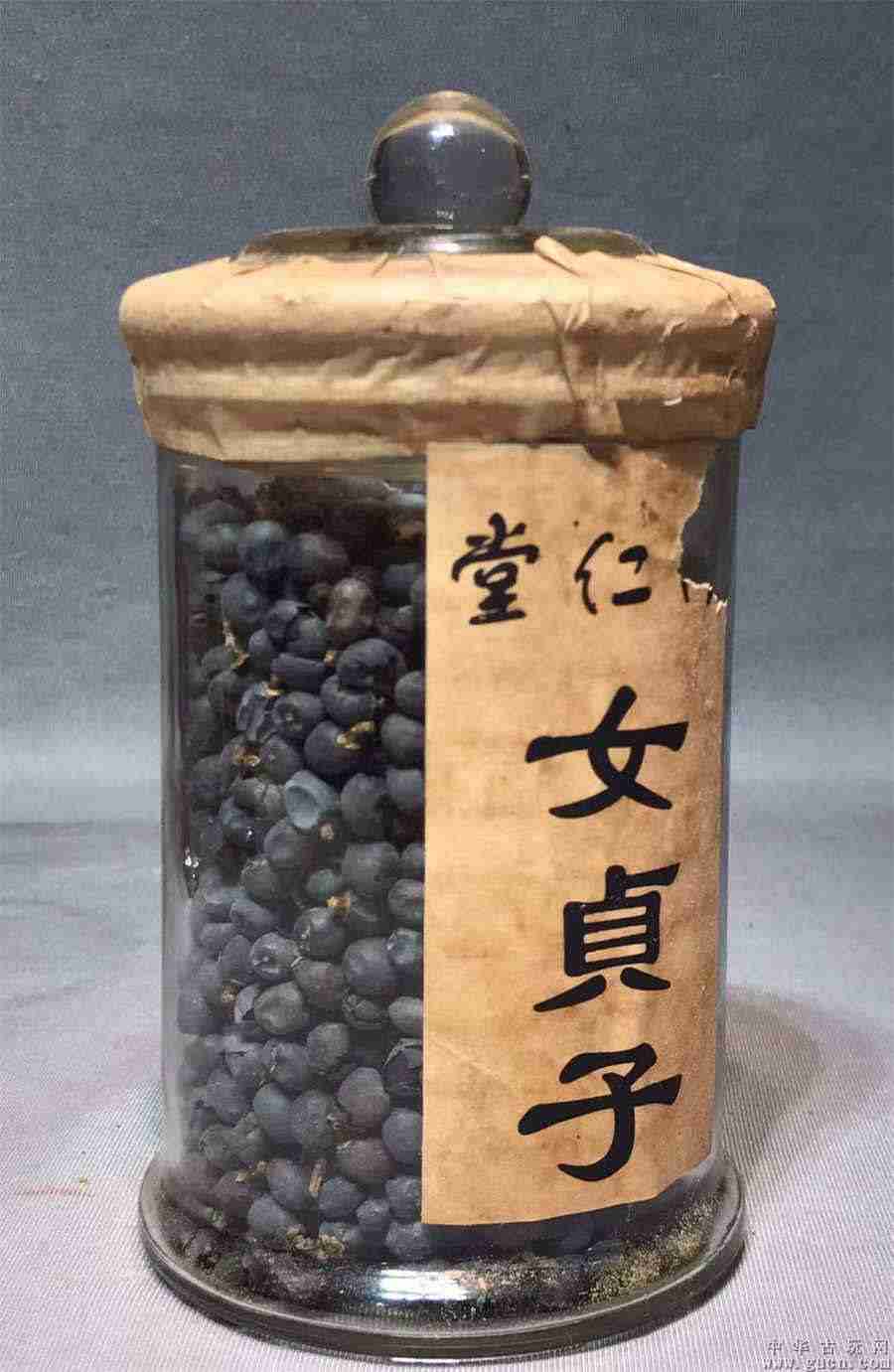 最简易的冰山怎么画 最简易的冰山怎么画