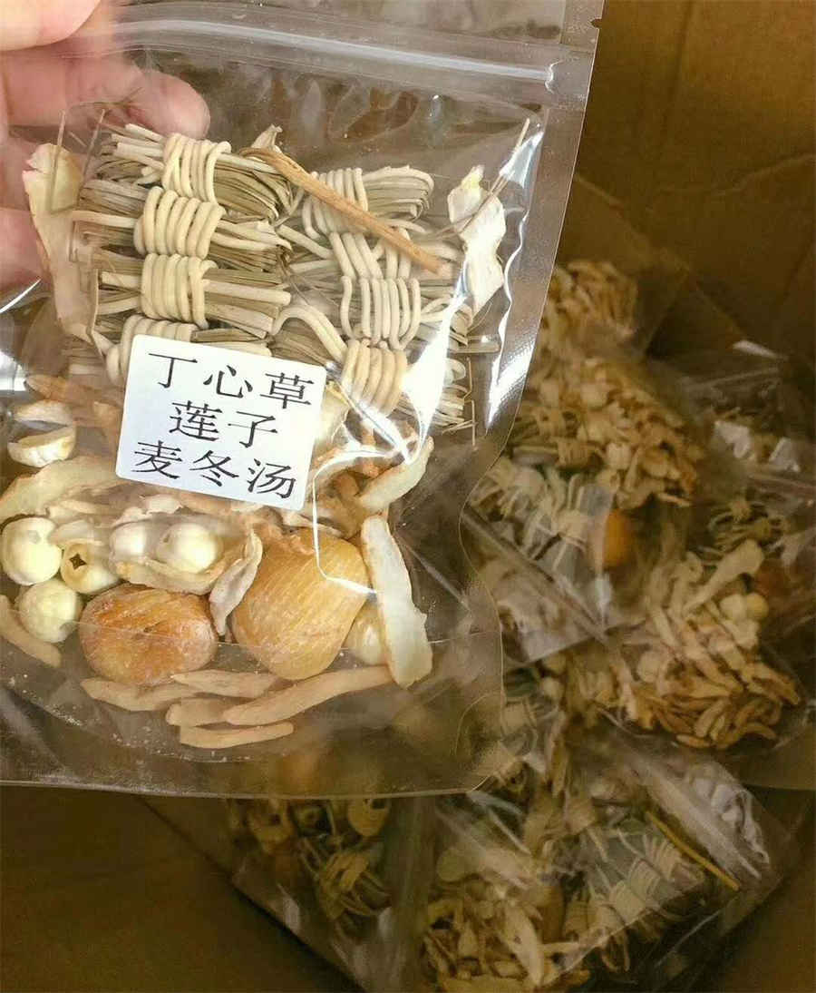 给狗吃人的电影叫什么名字叫什么(电影 狗吃人) 给狗吃人的电影叫什么名字叫什么(电影 狗吃人)