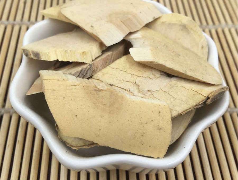 黄芪的禁忌中哪些人不适合喝黄芪水中药材食用配伍禁忌 黄芪的禁忌中哪些人不适合喝黄芪水中药材食用配伍禁忌