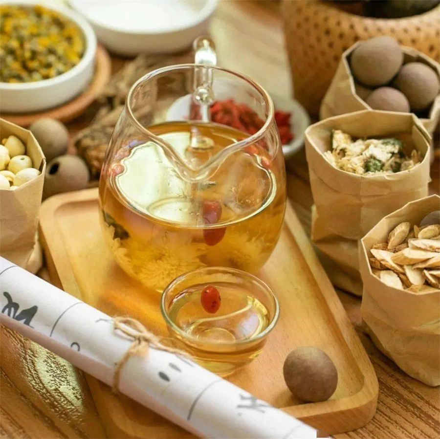 兔子吃盐多了会怎么样,在夏季兔子要这样吃 兔子吃盐多了会怎么样,在夏季兔子要这样吃